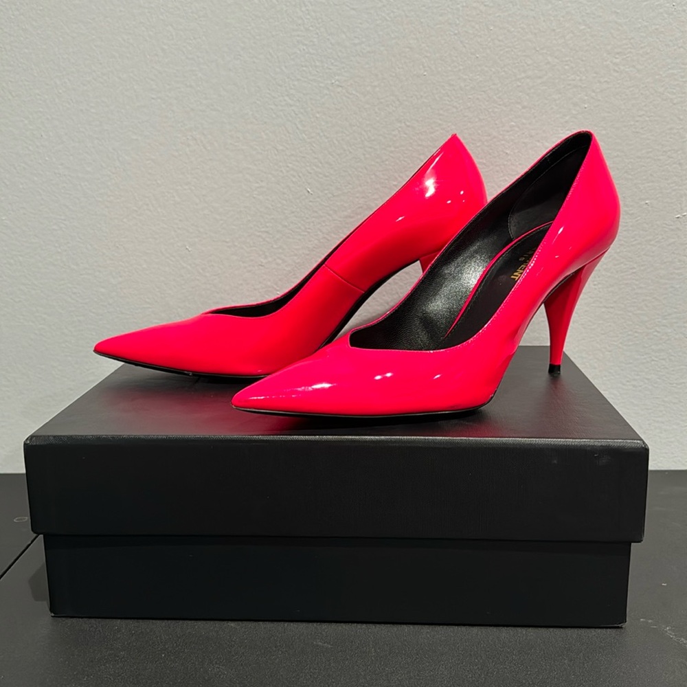 Authentic Saint Laurent Patent Calfskin Kiki 85 Pumps 39.5 Fuxia